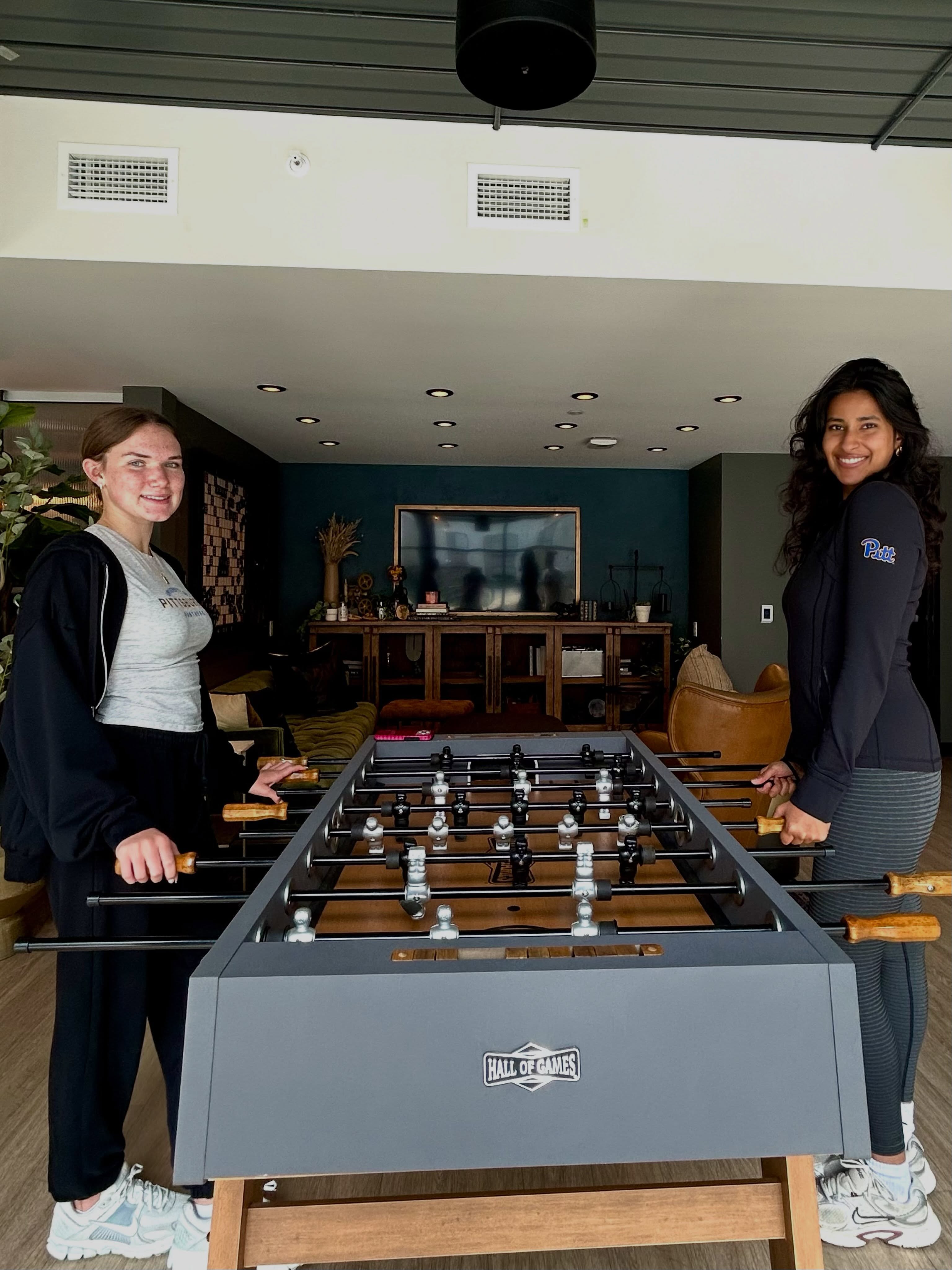 SCORE your new student apartment at HERE Pittsburgh! We stil…
